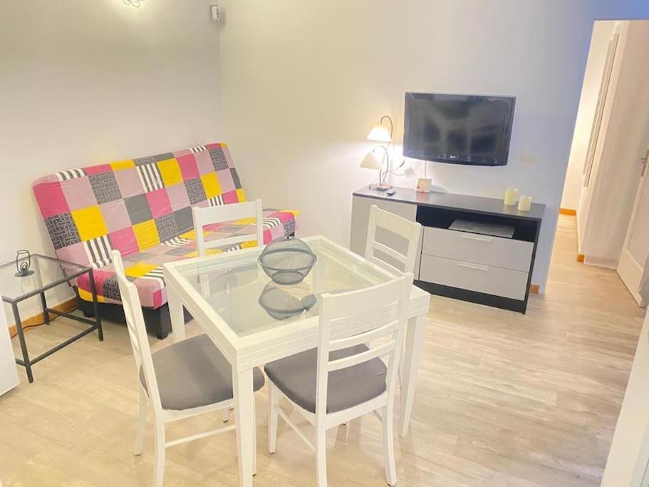 Lovely Apartment With Pool กอสตา เดล ซิเลนซิโอ ภายนอก รูปภาพ