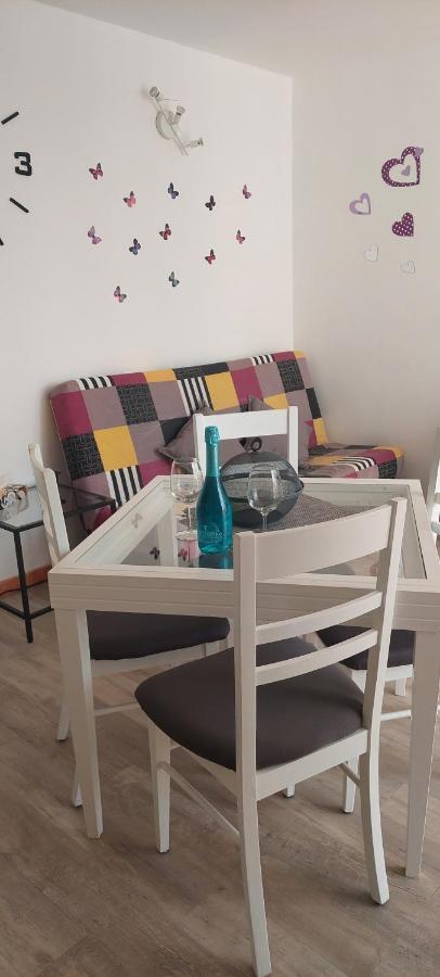 Lovely Apartment With Pool กอสตา เดล ซิเลนซิโอ ภายนอก รูปภาพ